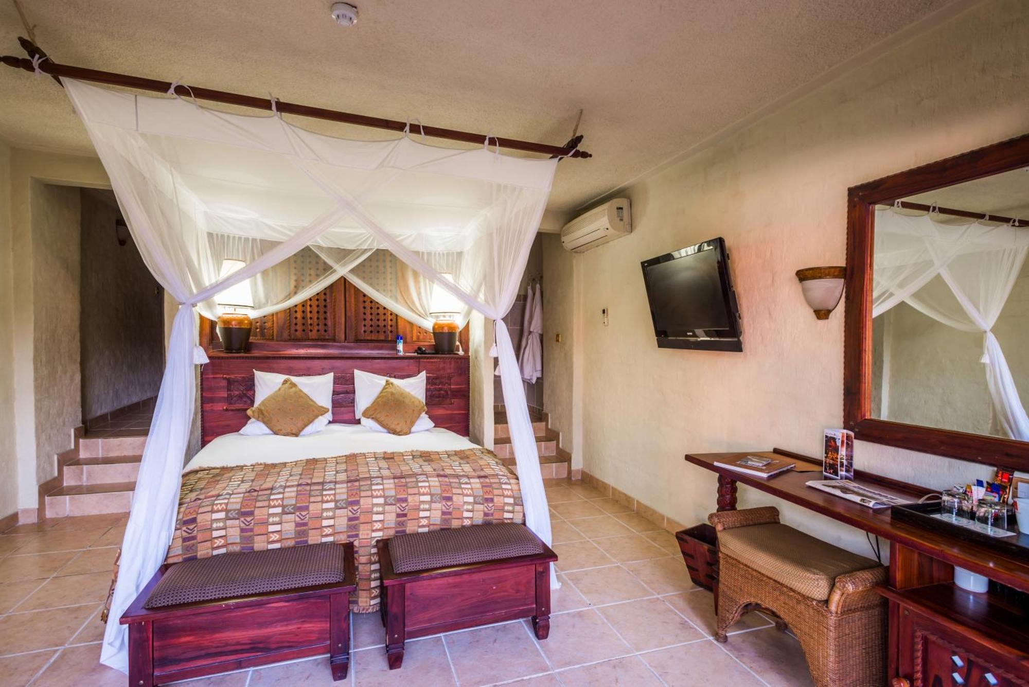 The David Livingstone Safari Lodge & Spa Exterior photo