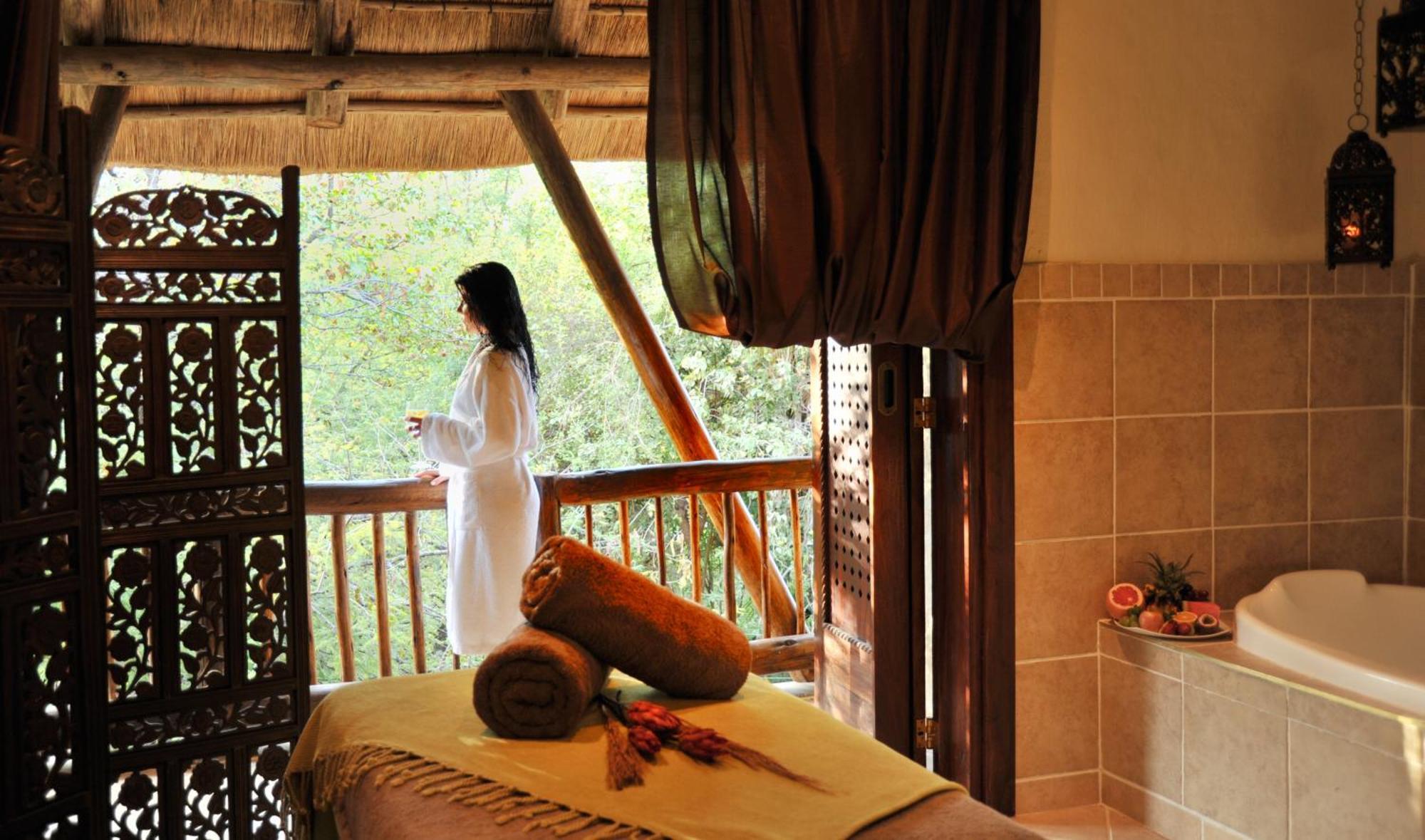 The David Livingstone Safari Lodge & Spa Exterior photo