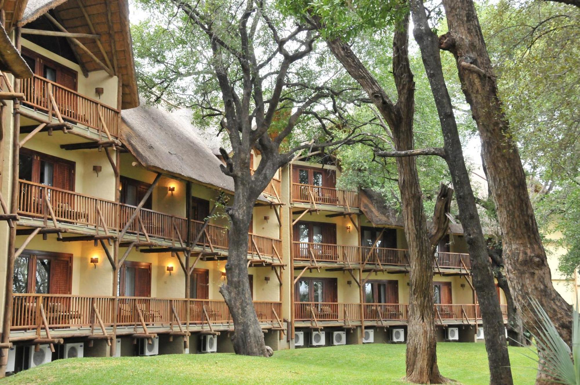 The David Livingstone Safari Lodge & Spa Exterior photo