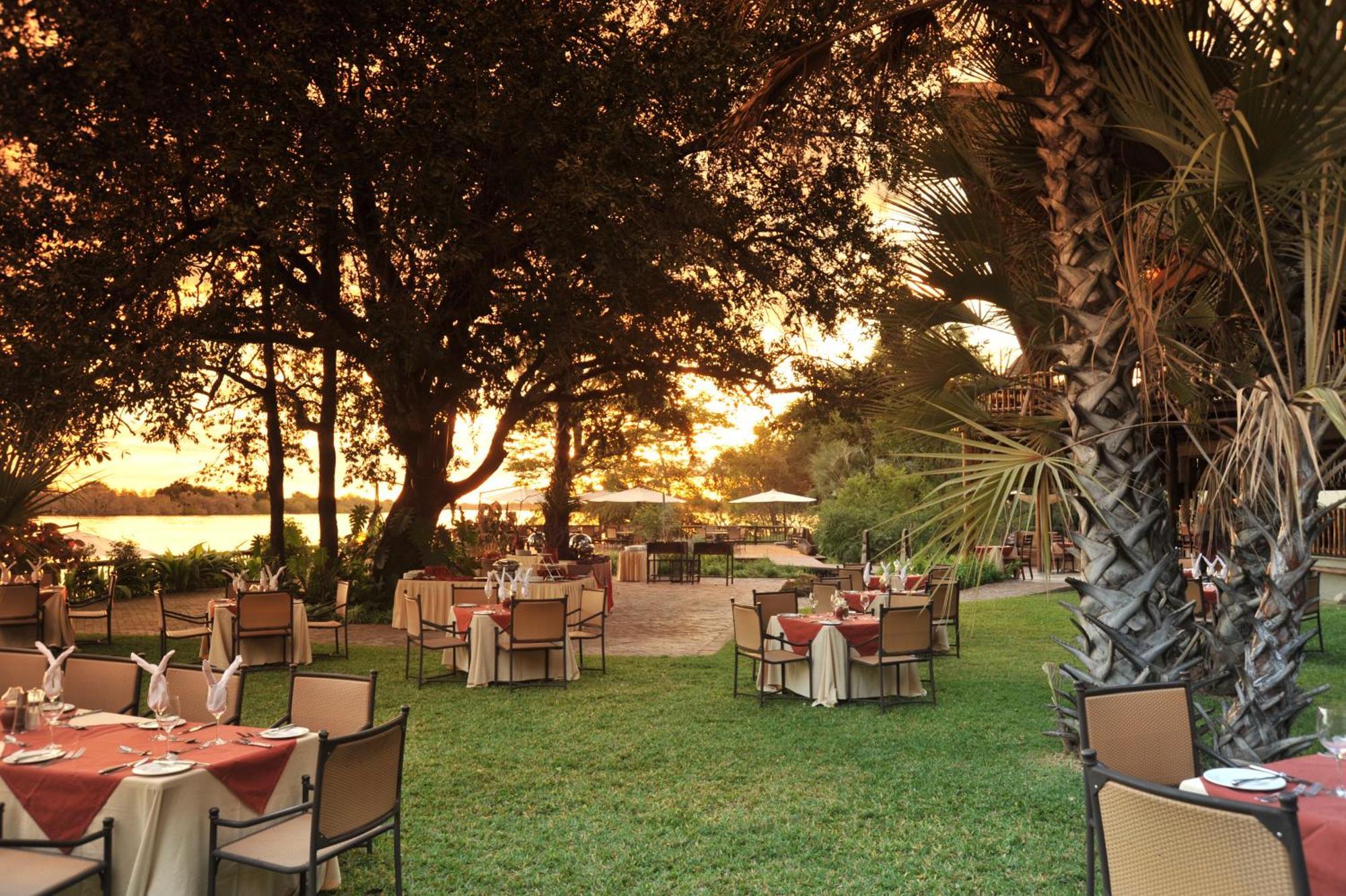 The David Livingstone Safari Lodge & Spa Exterior photo