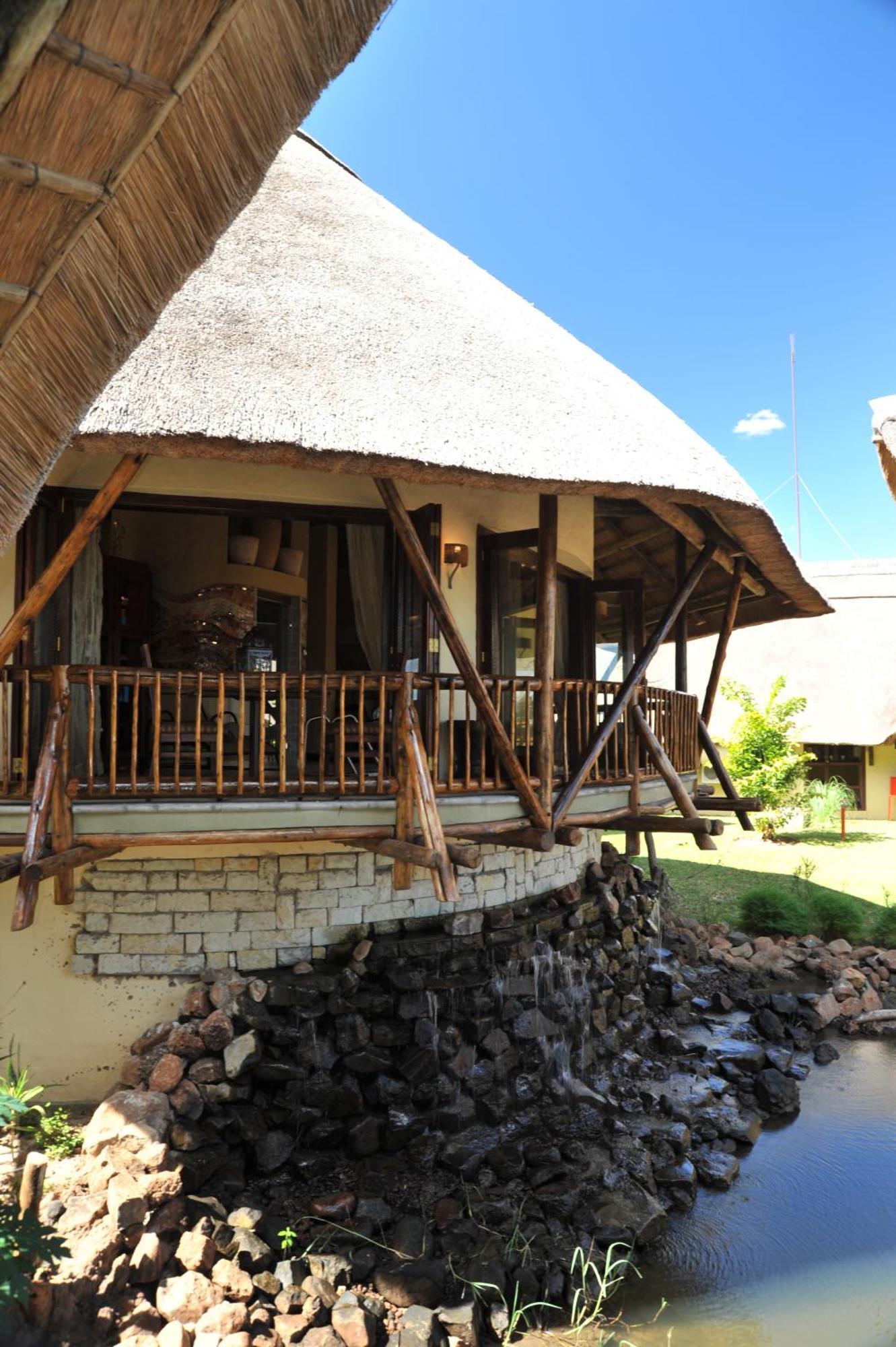 The David Livingstone Safari Lodge & Spa Exterior photo