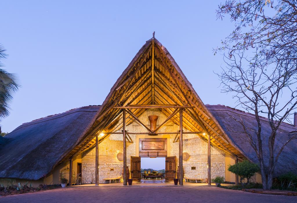 The David Livingstone Safari Lodge & Spa Exterior photo