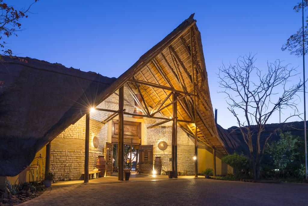 The David Livingstone Safari Lodge & Spa Exterior photo
